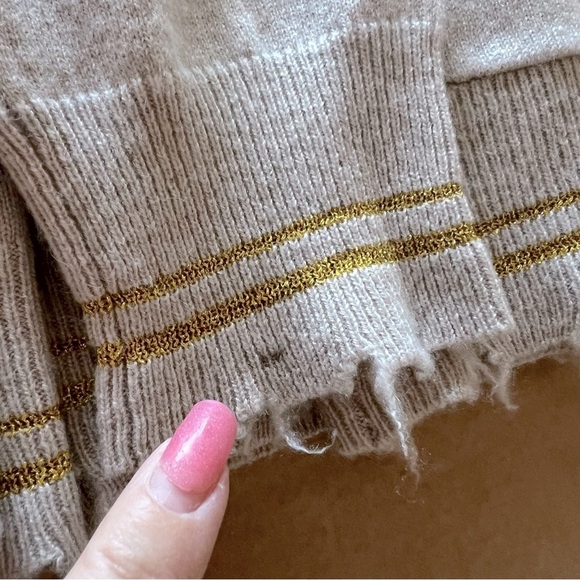 Le Superbe Oatmeal Beach to Bar Cashmere Cardigan, bejewelled shell, pockets, M - Picture 14 of 15